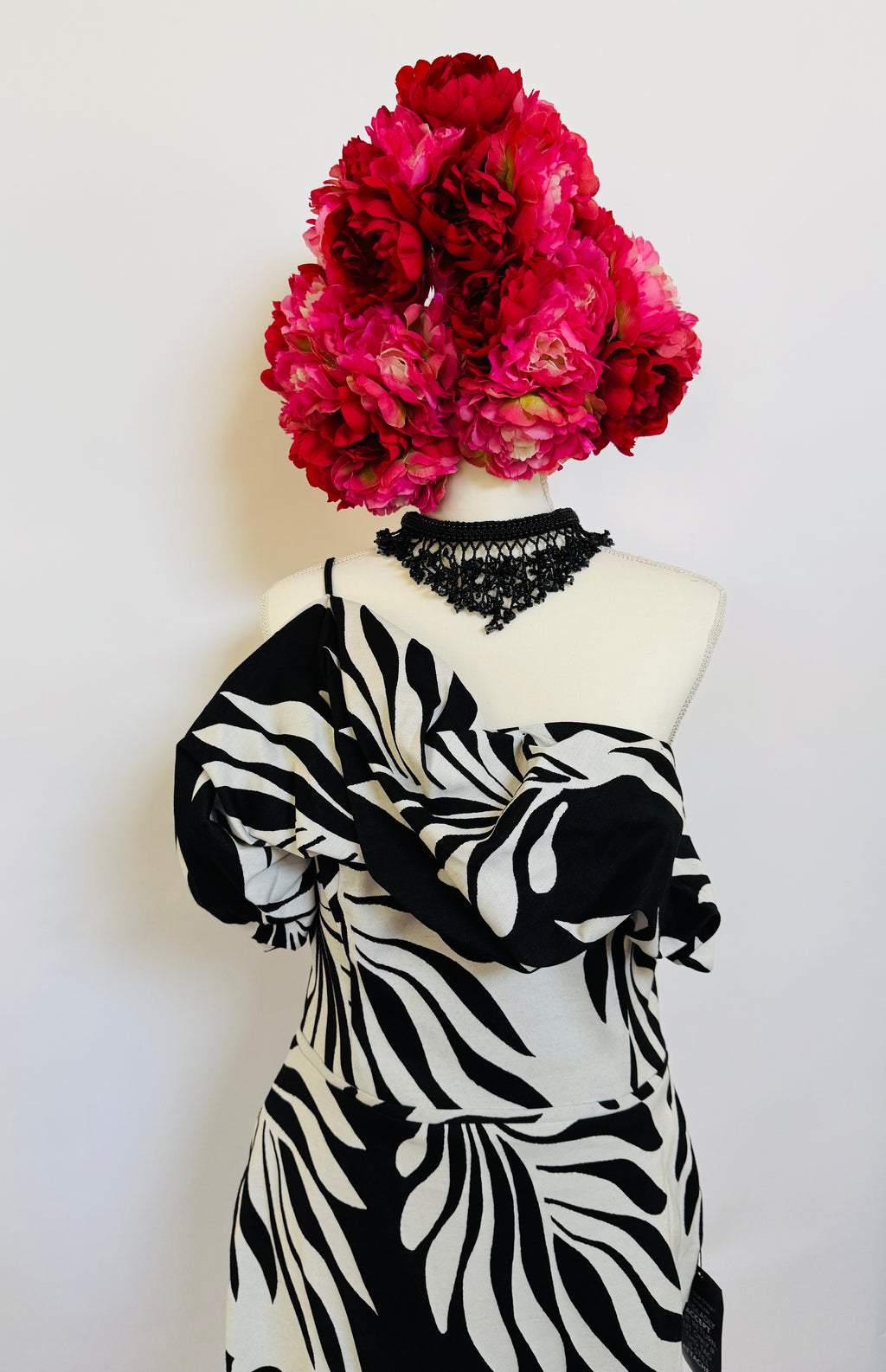One-Shoulder Jacquard Dress - Black and White - White House Black Market