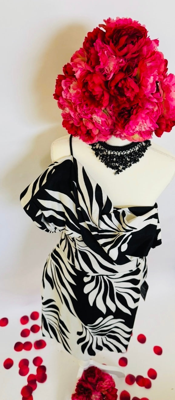One-Shoulder Jacquard Dress - Black and White - White House Black Market