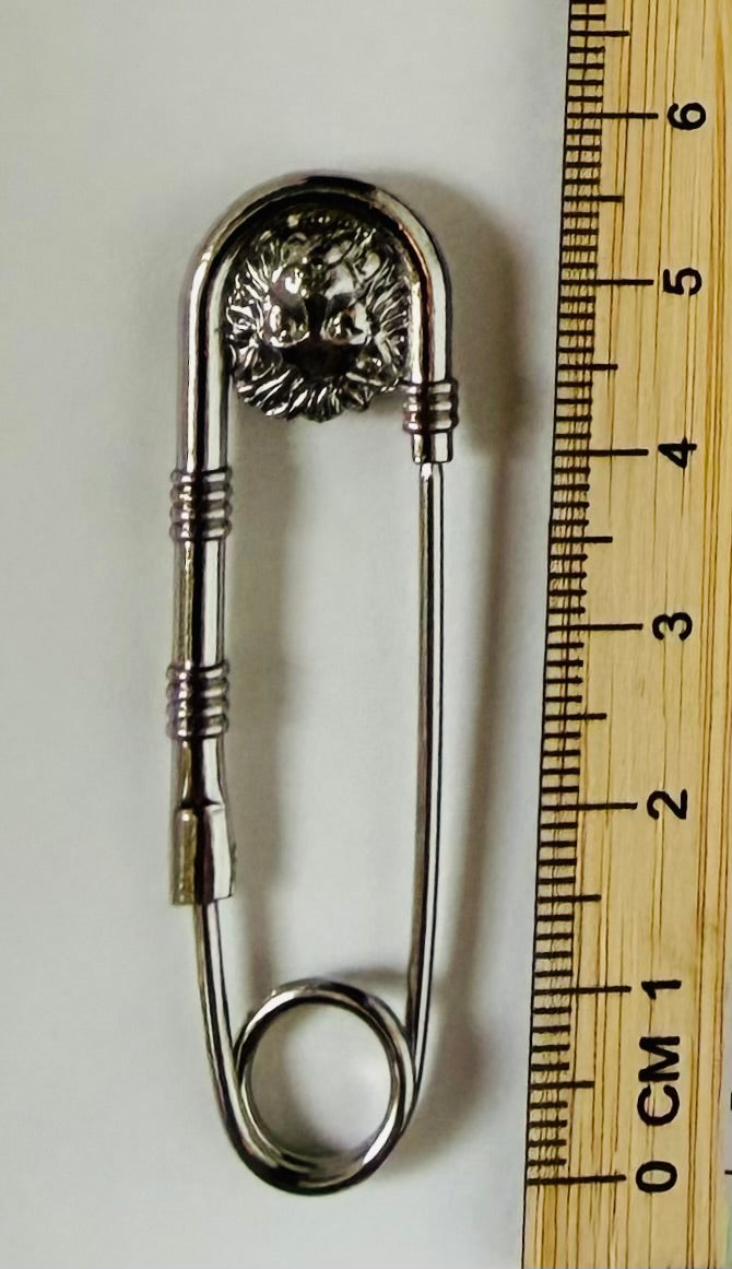 Lion Safety Pin Pendant/Brooch - Approx. 5 cm (Gold & Silver)