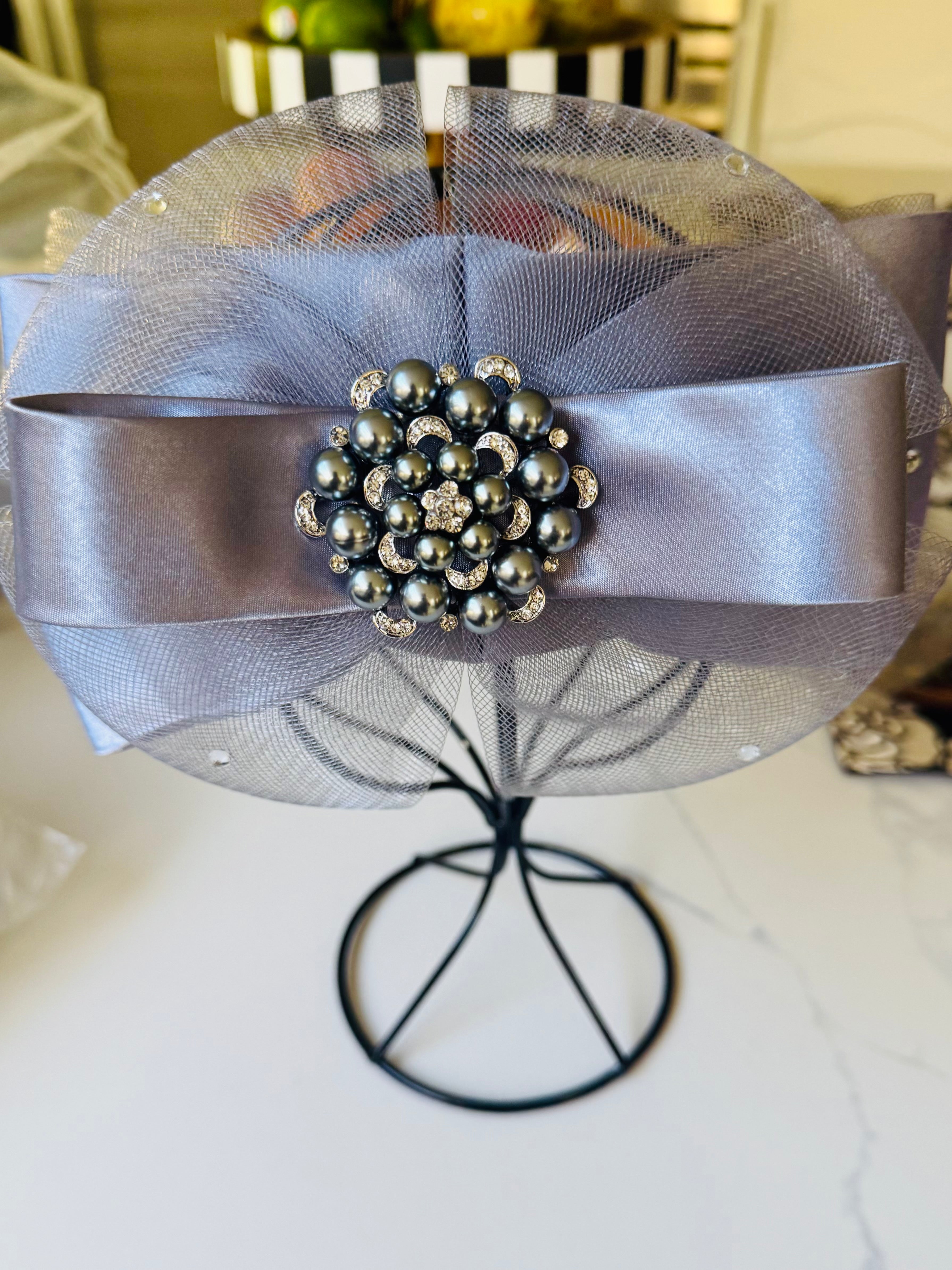 Statement Halo Fascinator with Bow and Brooch - Grey