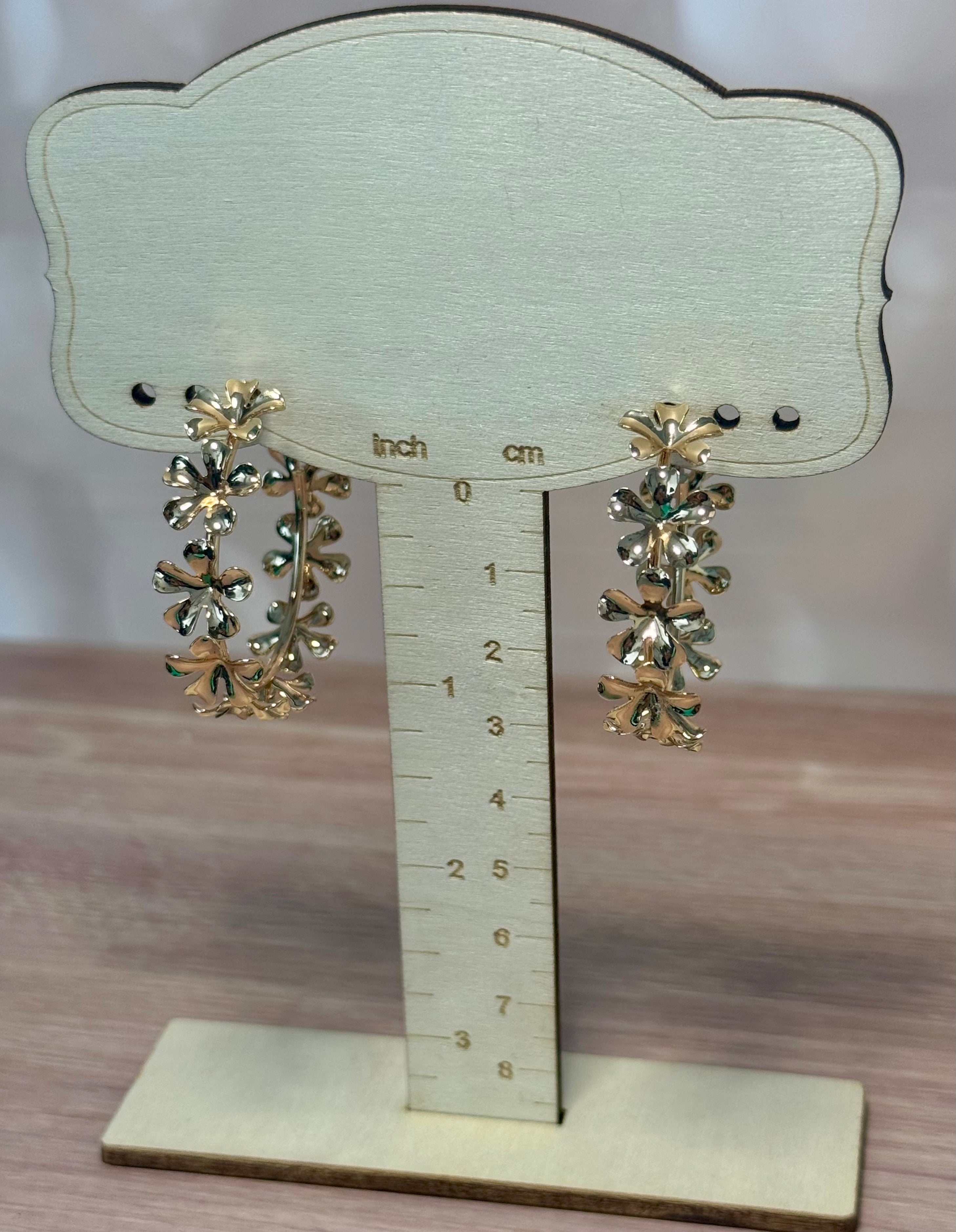 Gold Color Flower Design Hoop Earrings (Pierced)