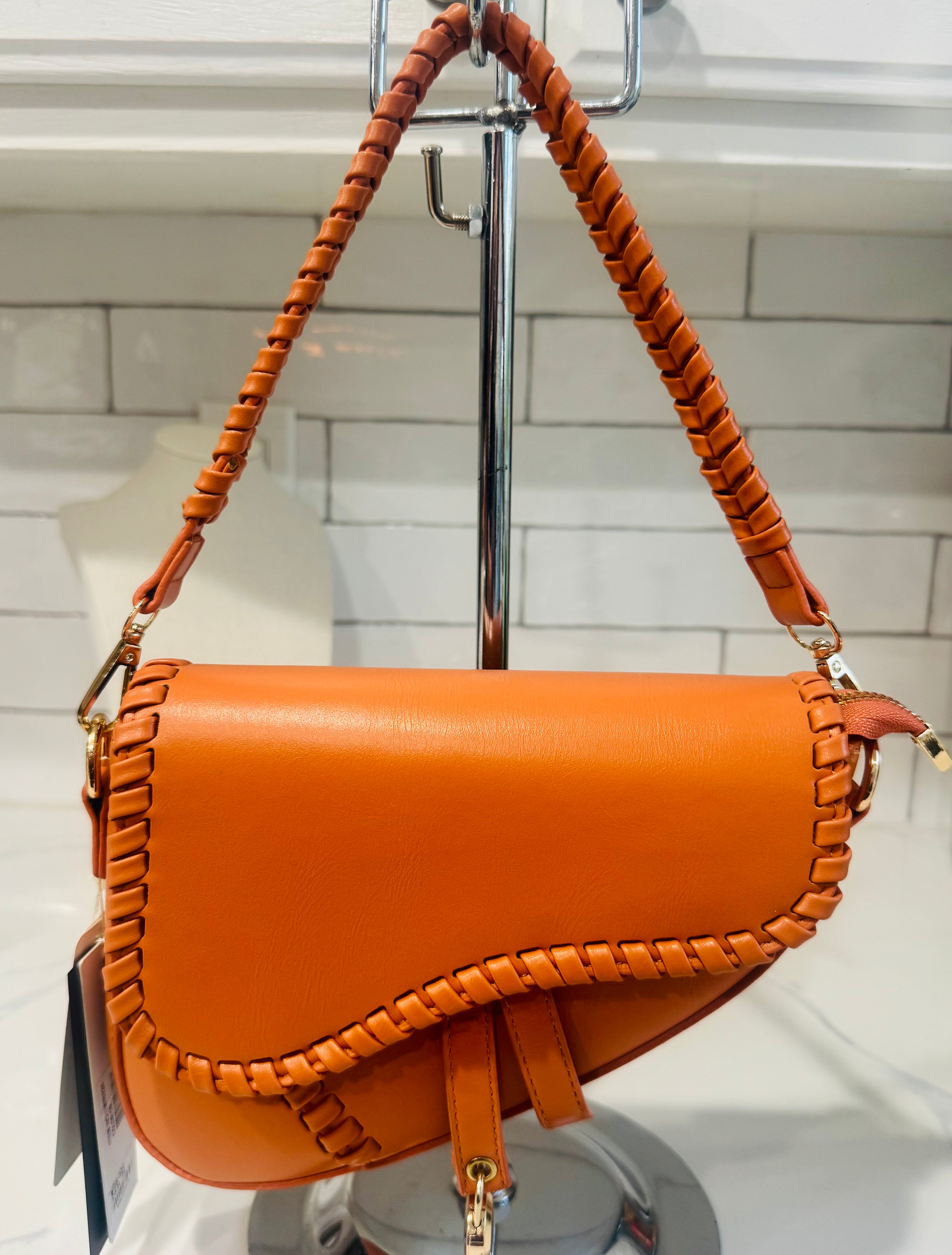 Modern Saddle Handbag - Orange